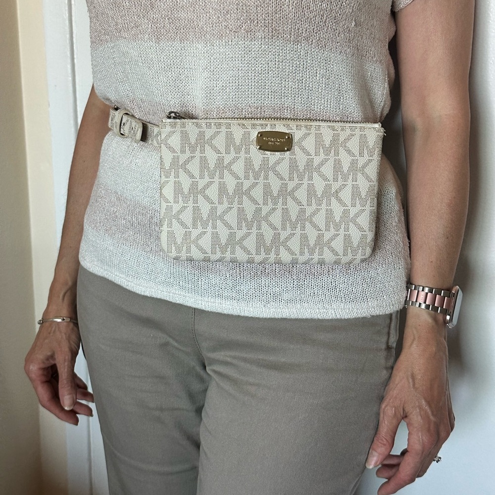 Michael Kors White and Tan Belt Bag - Picture 5 of 12